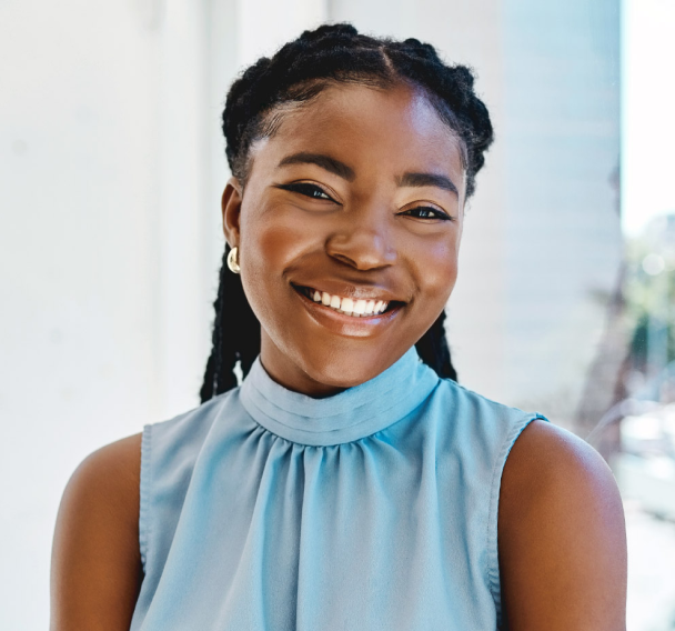 A Women with a smiling face